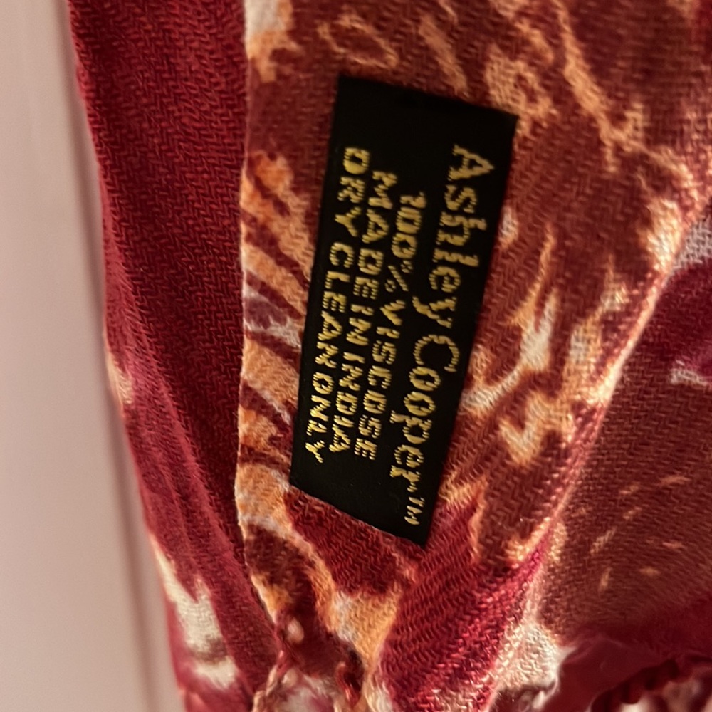 Scarf - Picture 3 of 3